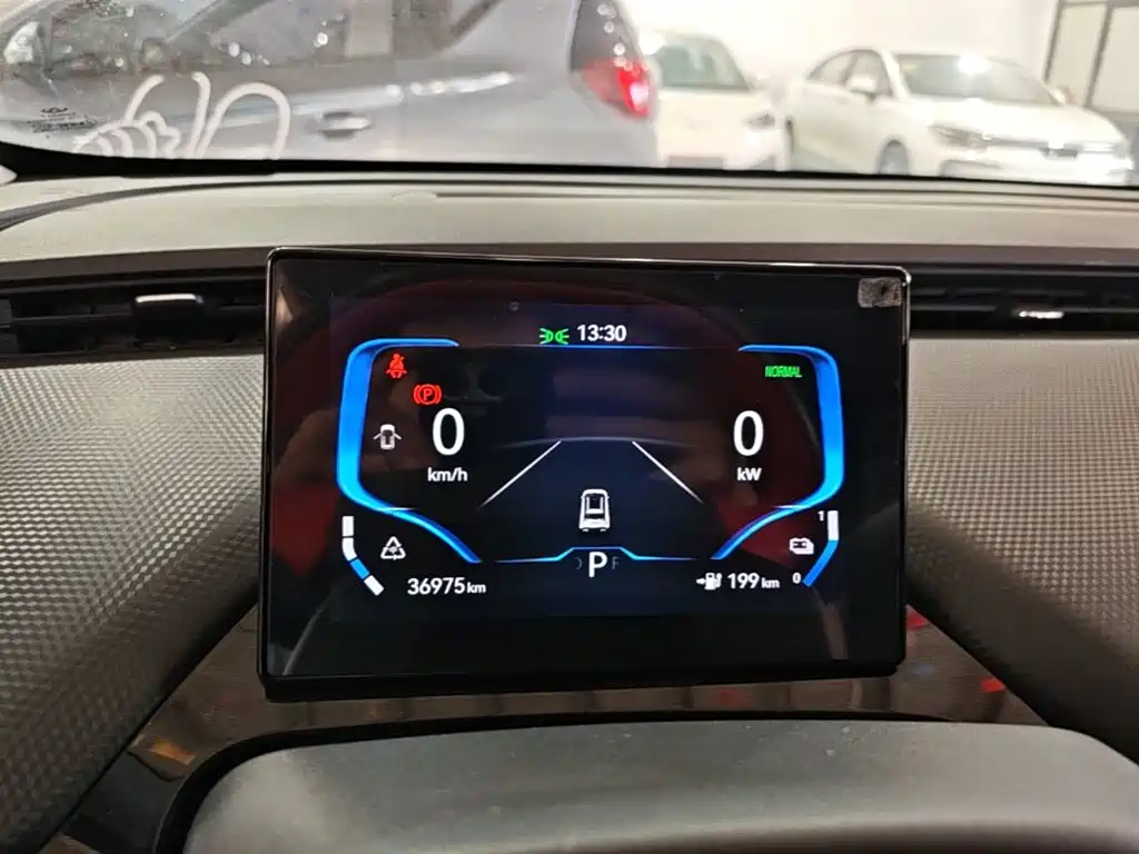 Chery New Energy Chery Wujie Pro 2022 2022 301km Warcraft Edition LFP