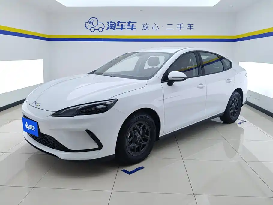 BYD Hai Bao 05 DM-i 2025 — пригон из Китая