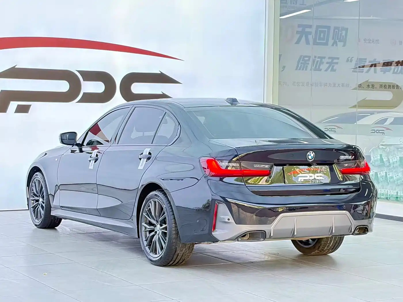 BMW 3 Series 2024 325Li M Sport Shadowline Package фото 19