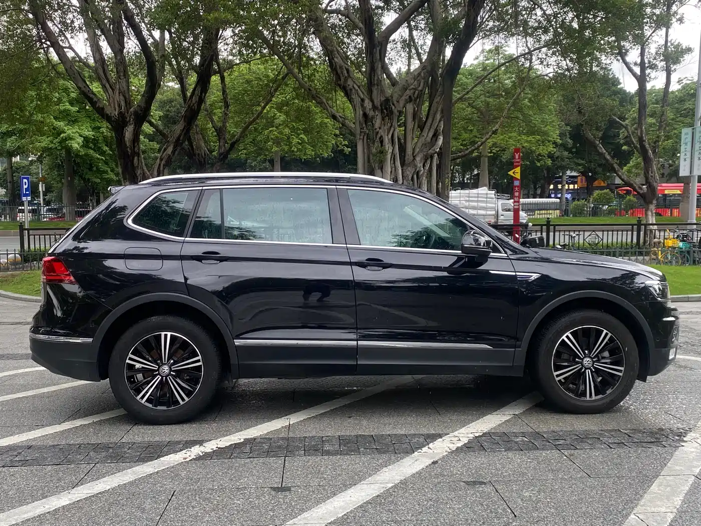 Volkswagen Tiguan L 2018 Facelift 330TSI Automatic 2WD Flagship Edition фото 22