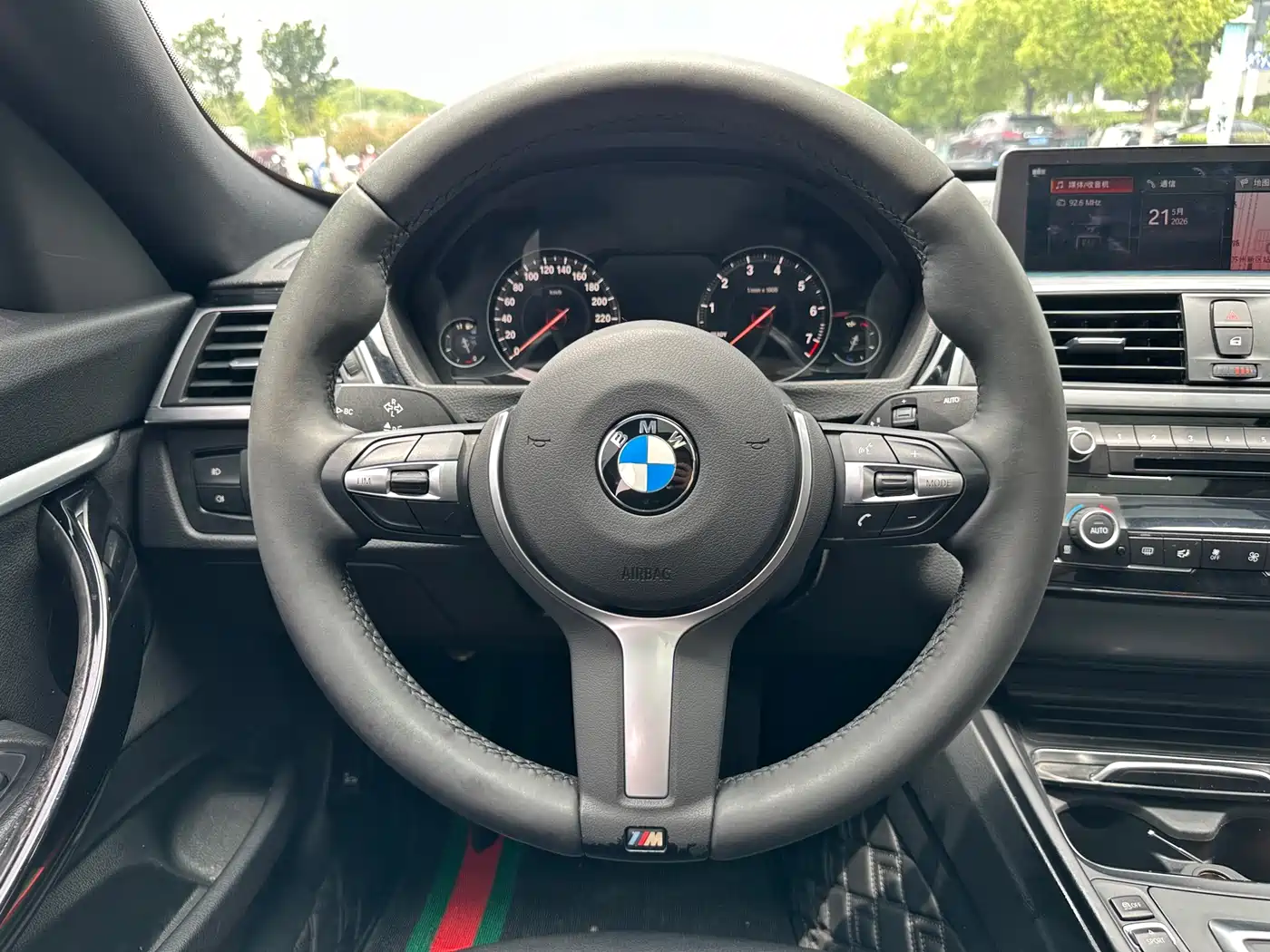 BMW 3 Series GT 2019 320i M Sport Package фото 15