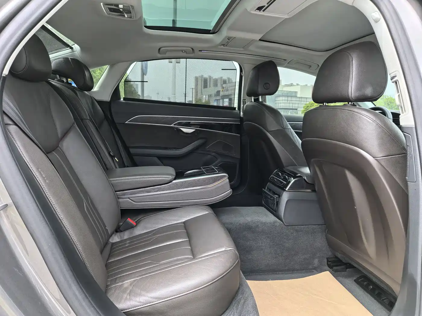 Audi A8 2018 A8L 55 TFSI quattro Launch Elite фото 11