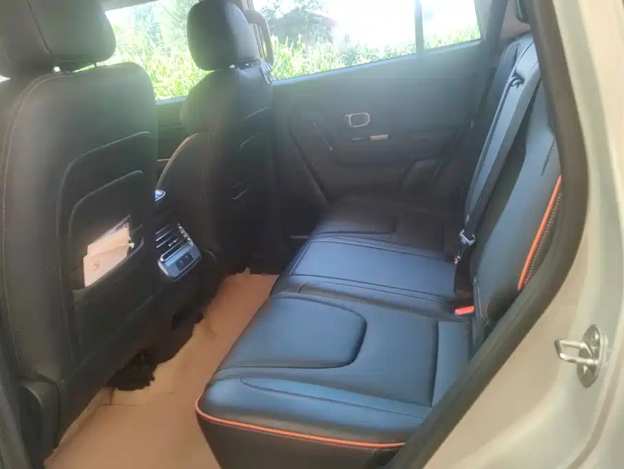 Jetour Freedom 2025 2025 1.5TD DCT Explorer