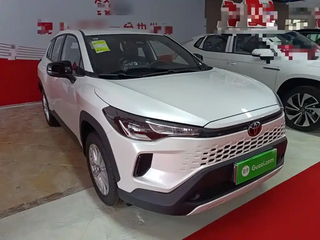 Toyota Corolla Cross 2025 2.0L Pioneer Edition фото 4