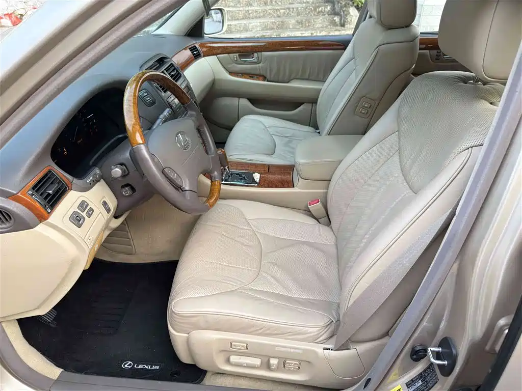 Lexus LS 2005 2005 430