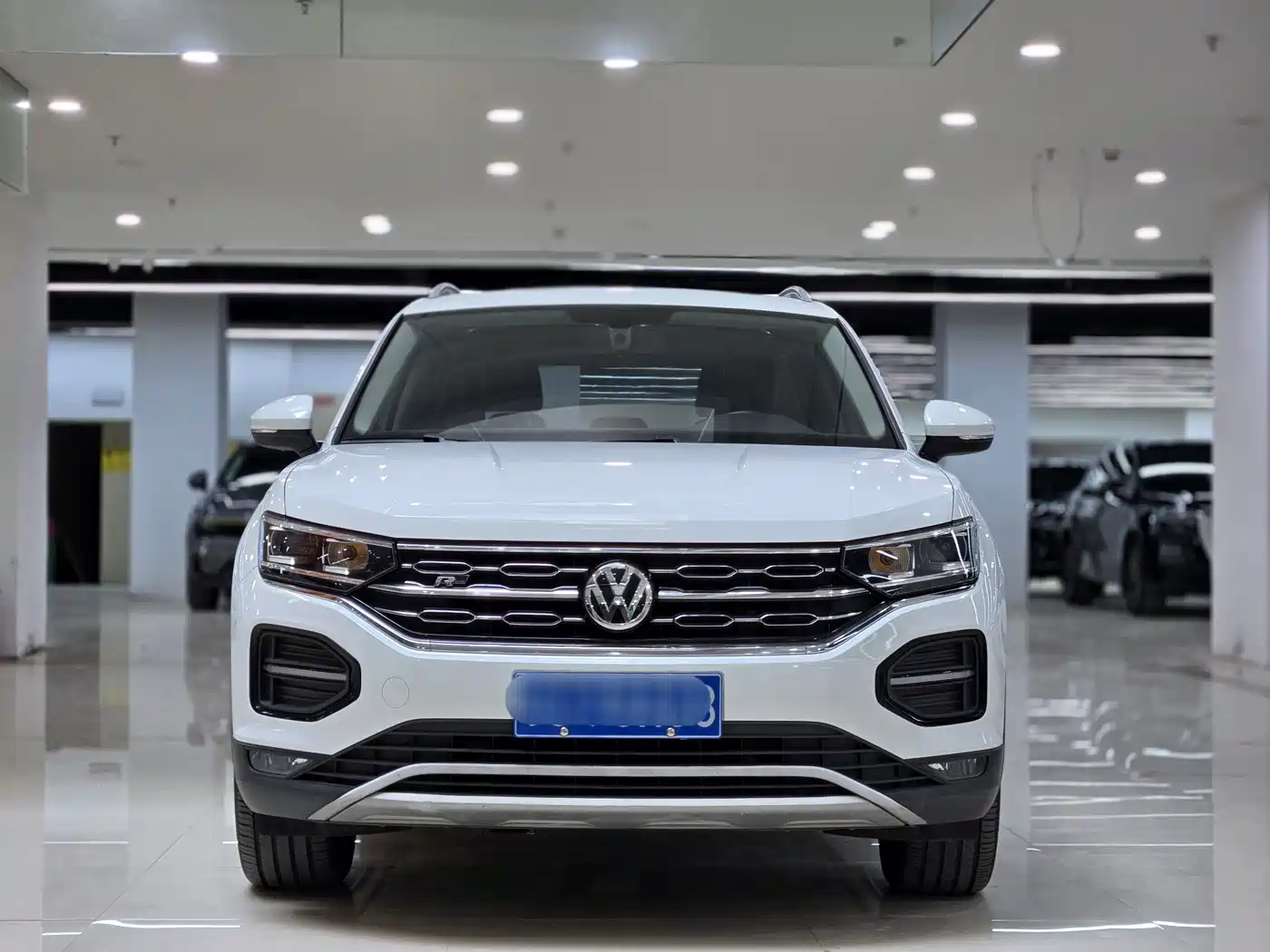 Volkswagen Tayron 2019 330TSI 2WD Luxury China VI фото 2