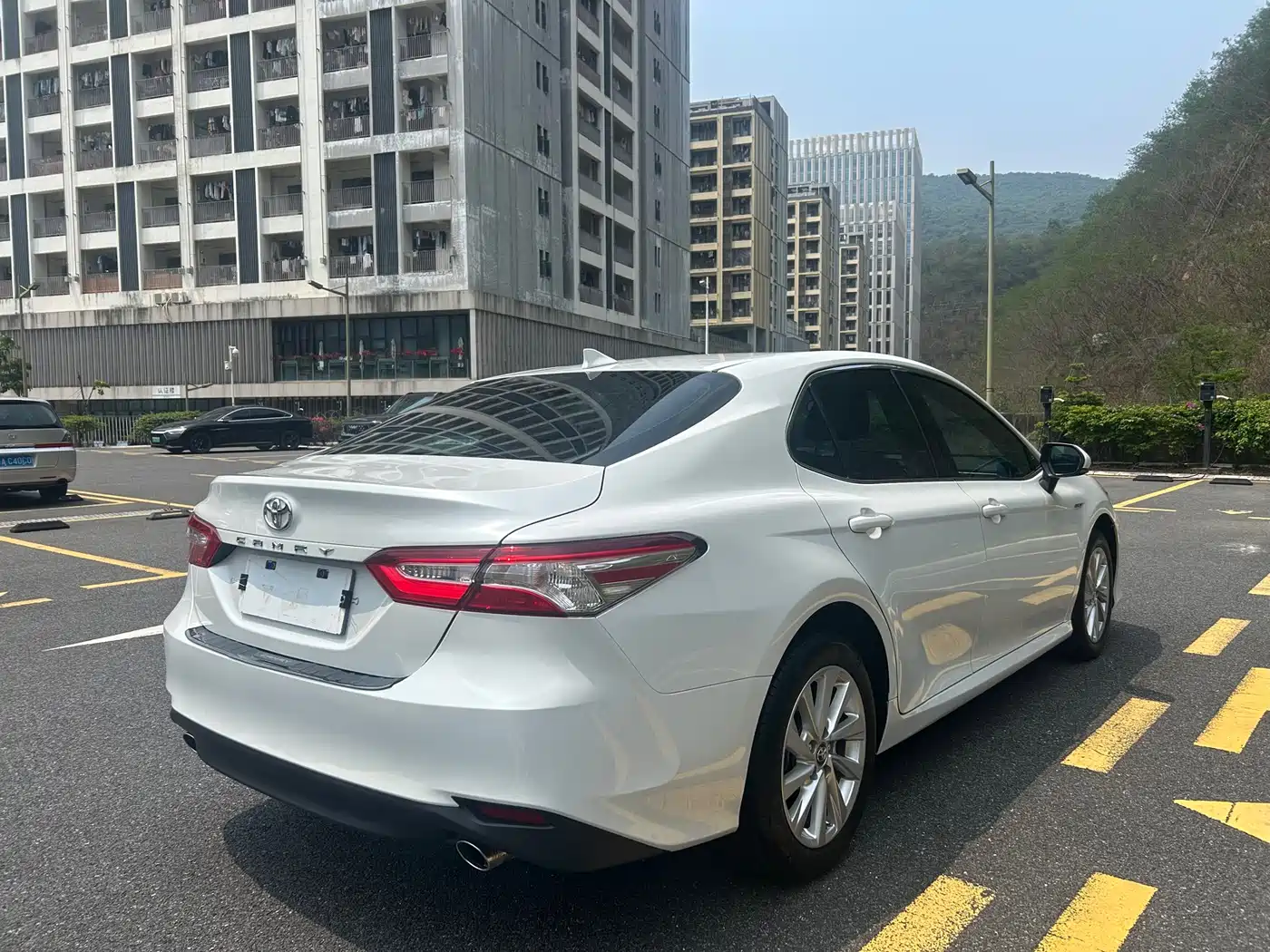 Toyota Camry 2022 2.0GVP Leading Edition фото 26