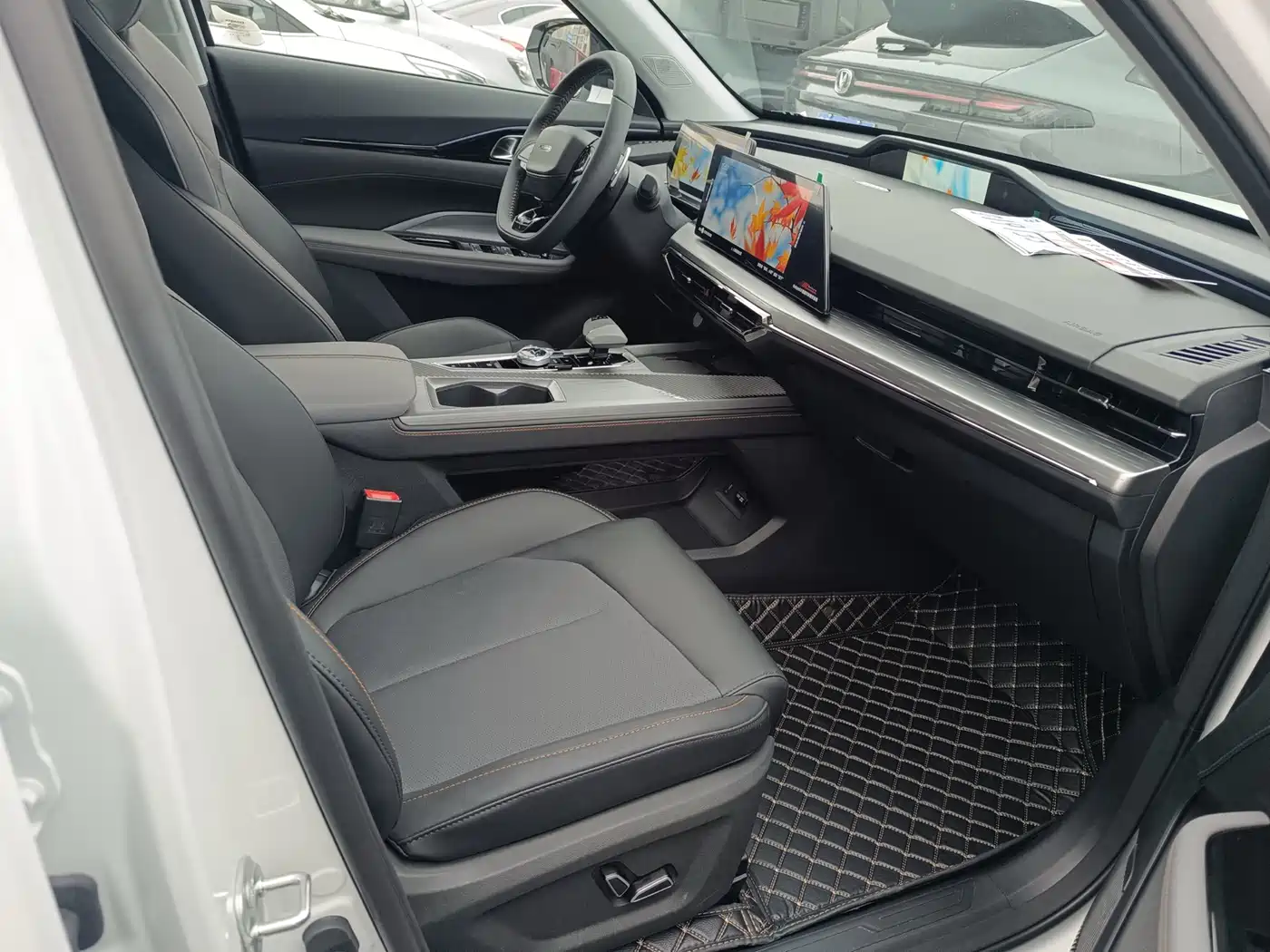 Changan Oshan Z6 2022 2022 Blue Whale 1.5T DCT Intelligent Enjoyment