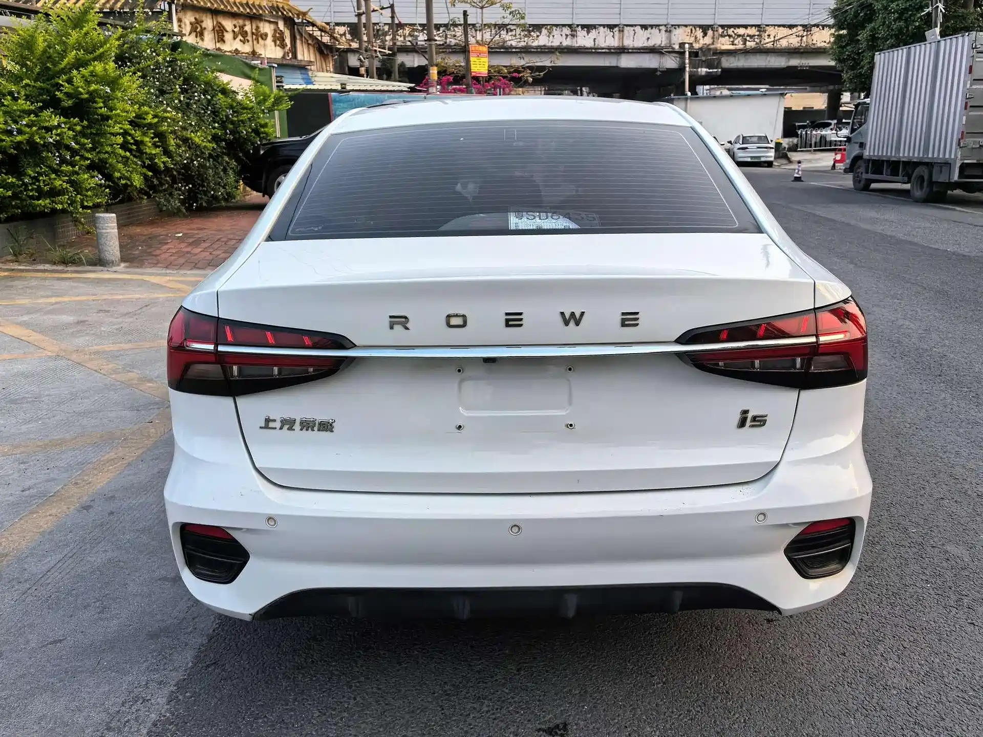 Фото 4 - Roewe i5