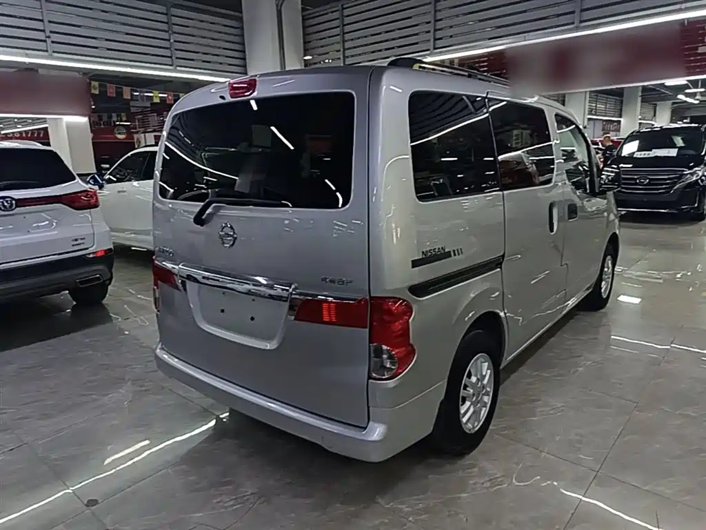 Nissan NV200 2014 2013 1.6L Luxury (China IV)