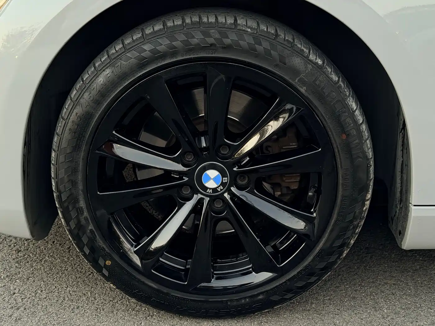 BMW 3 Series (Import) 2009 Model 330i Convertible фото 18