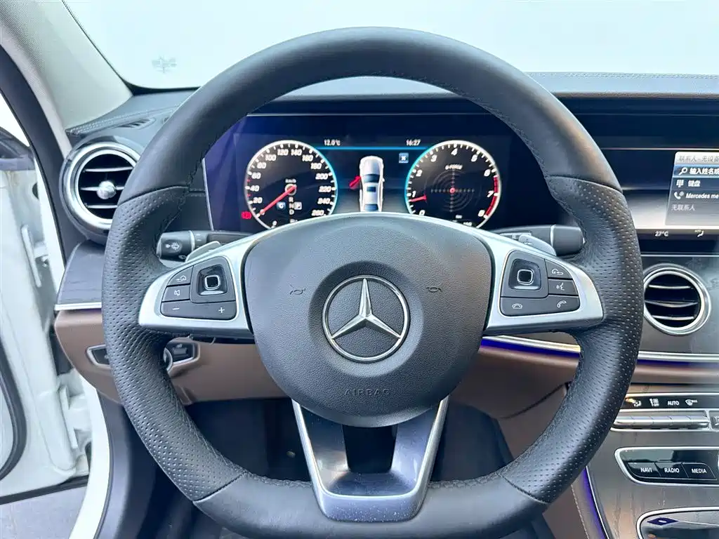 Mercedes-Benz E-Class 2018 E 200 L Sport фото 7
