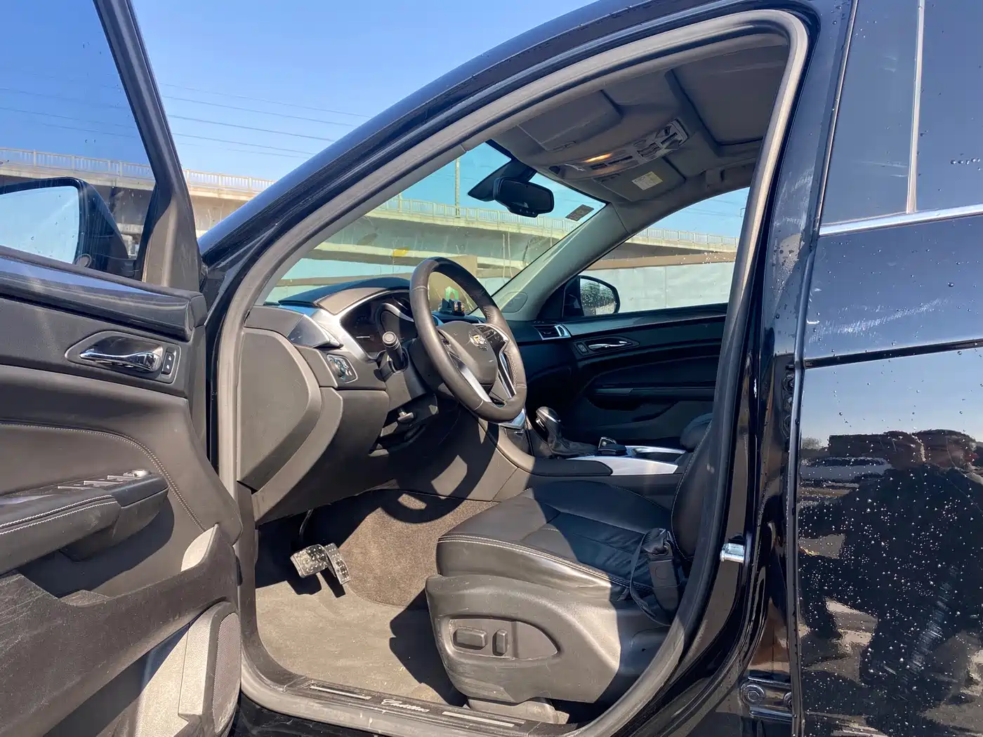 Cadillac SRX 2015 3.0L Comfort фото 8