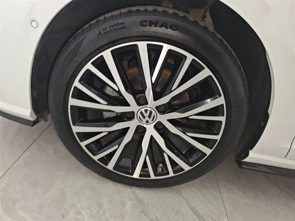 Volkswagen Golf 2019 280TSI DSG Flagship (China V) фото 23