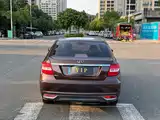 Фото 8 - Geely Vision