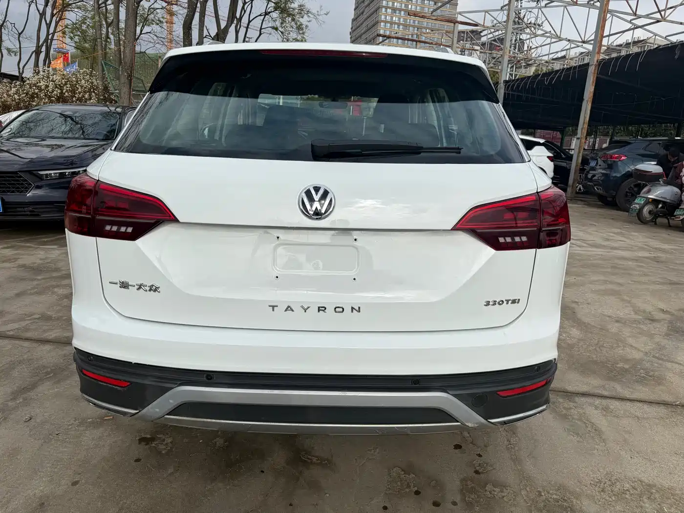 Volkswagen Tayron 2021 280TSI 2WD Luxury Smart Connect фото 9
