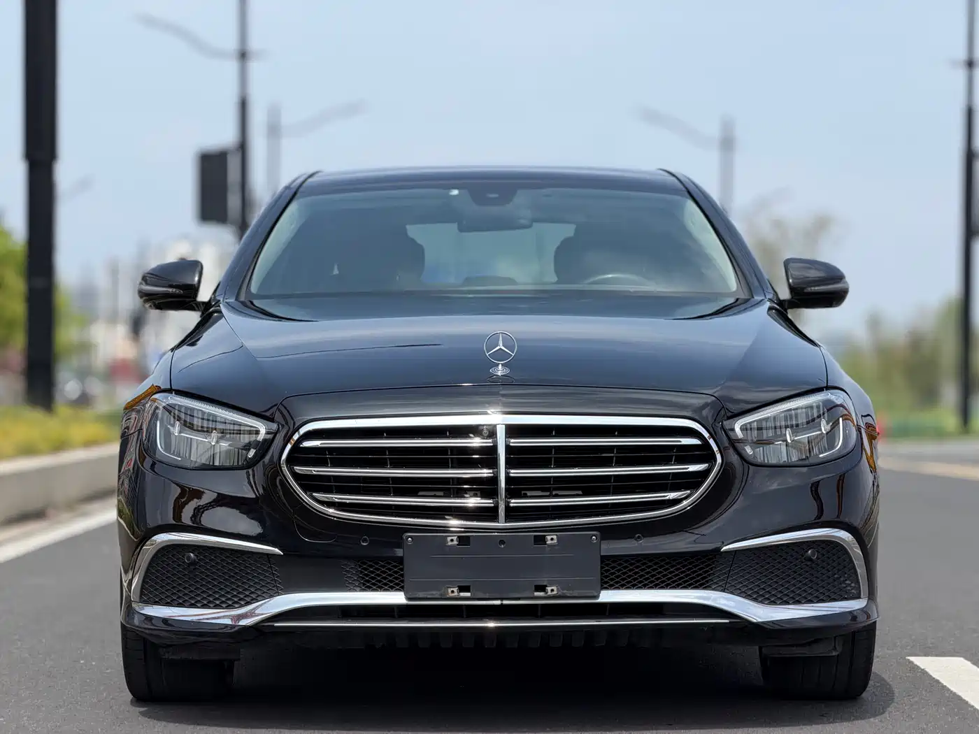 Mercedes-Benz E-Class 2021 E 300 L Fashion фото 2
