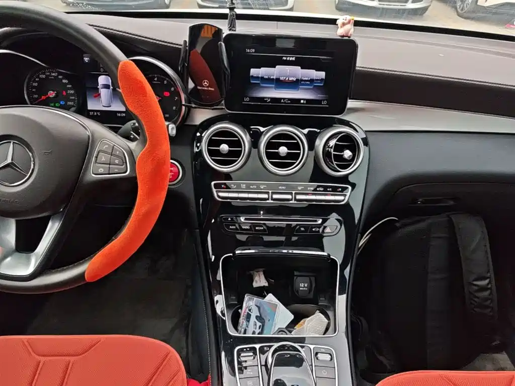 Mercedes-Benz GLC 2019 Model GLC 200 L 4MATIC фото 13