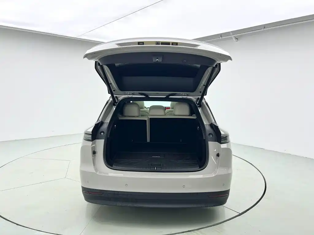 2026 Li Auto i6