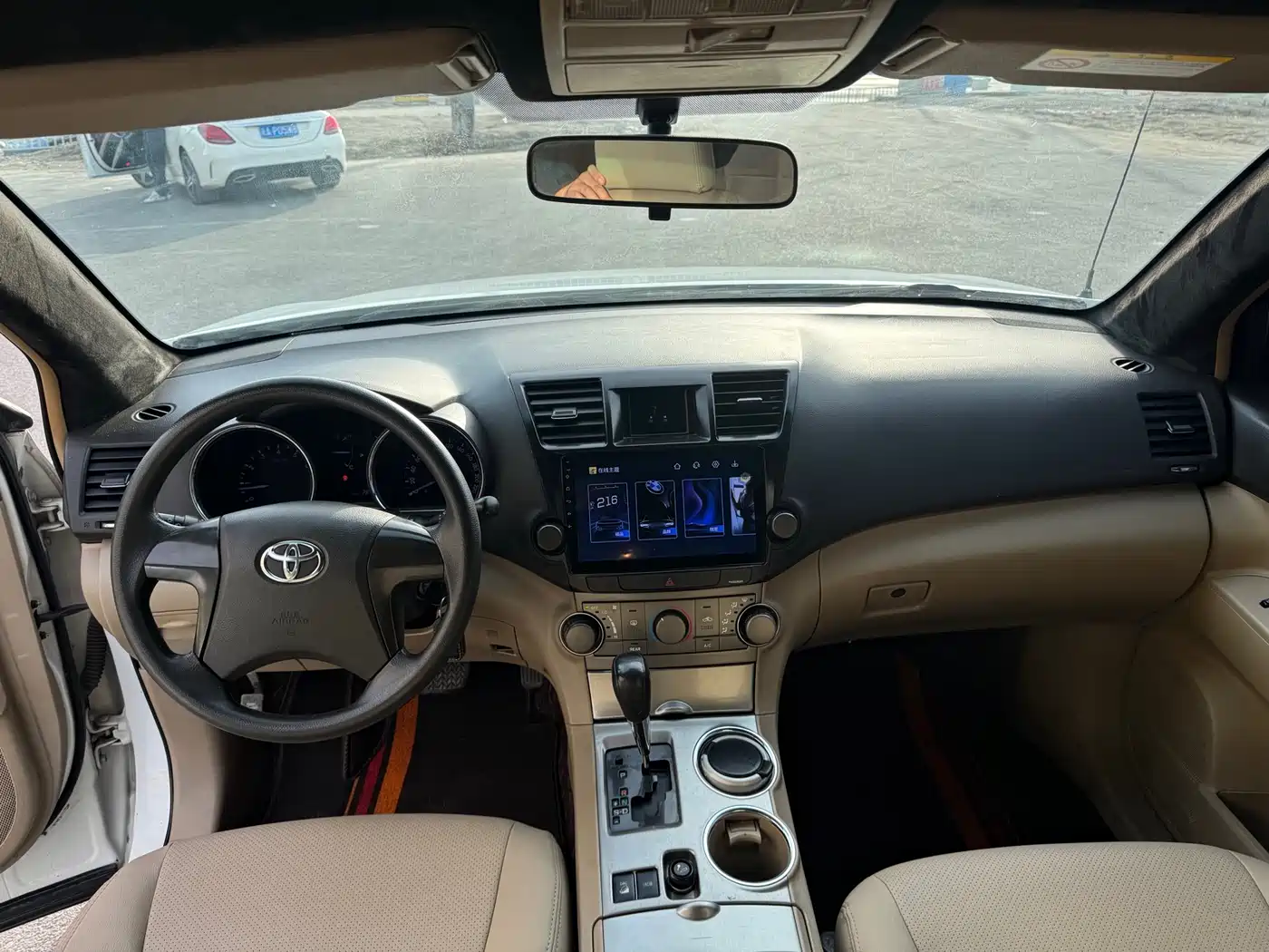 Toyota Highlander 2012 3.5L 4WD 7-Seater Elite Edition фото 9