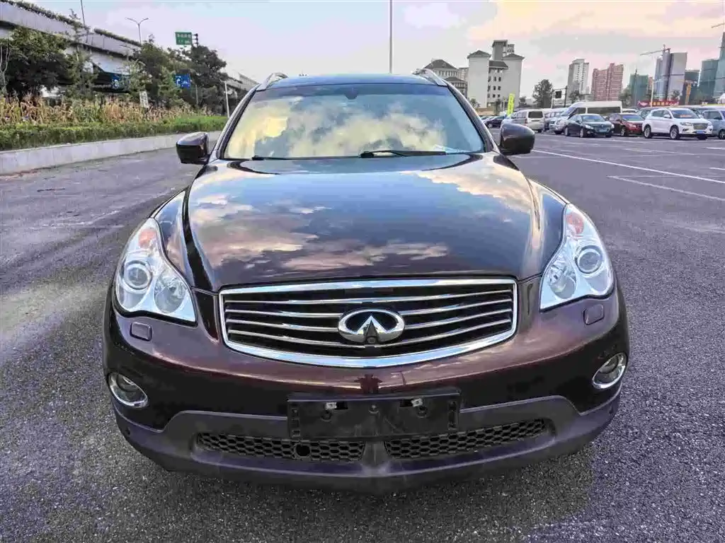 Infiniti QX50 (Import) 2015 2013 2.5L 2WD Elegance