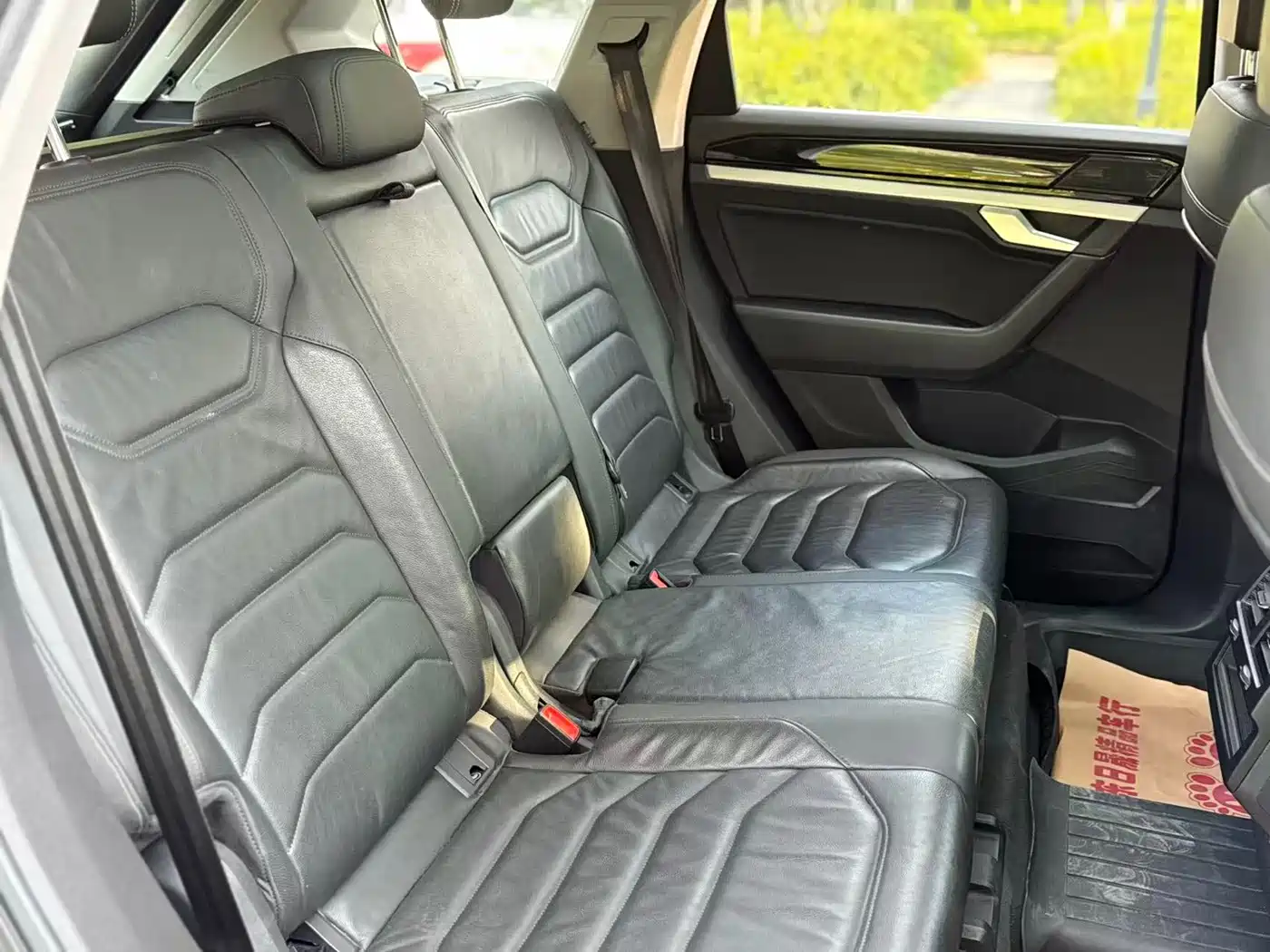 Фото 20 - Volkswagen Touareg