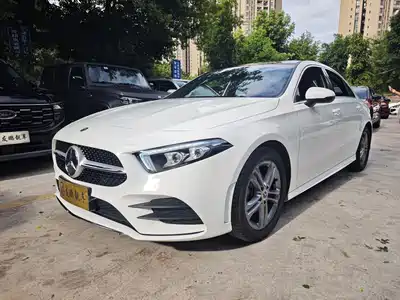 Mercedes-Benz A