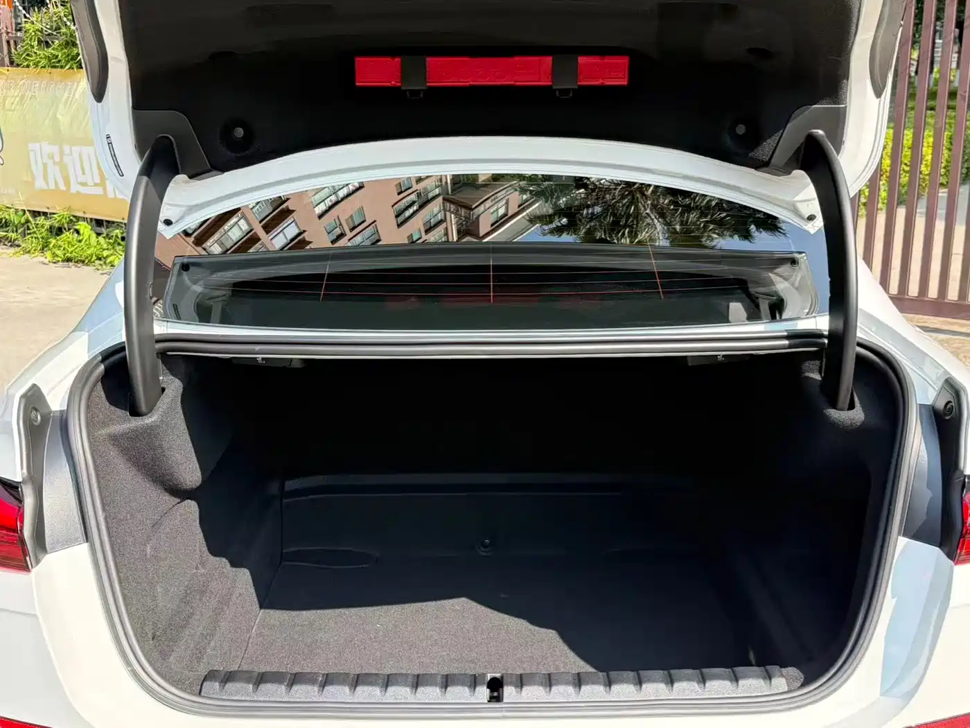 BMW 2 Series (Import) 2023 225i 4-Door Coupe M Sport Package фото 14