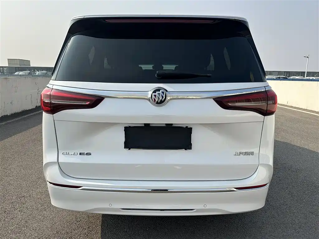 Buick GL8 2023 ES Landmaster Exclusive фото 4