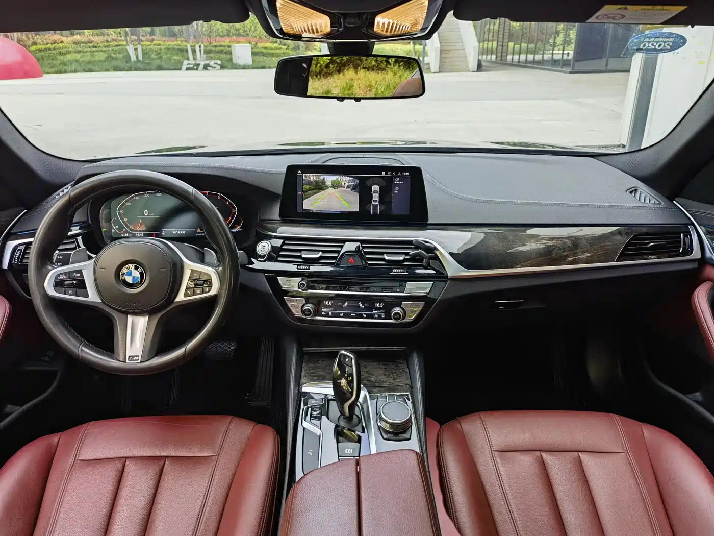 BMW 5 Series 2020 530Li Leading M Sport Package фото 10