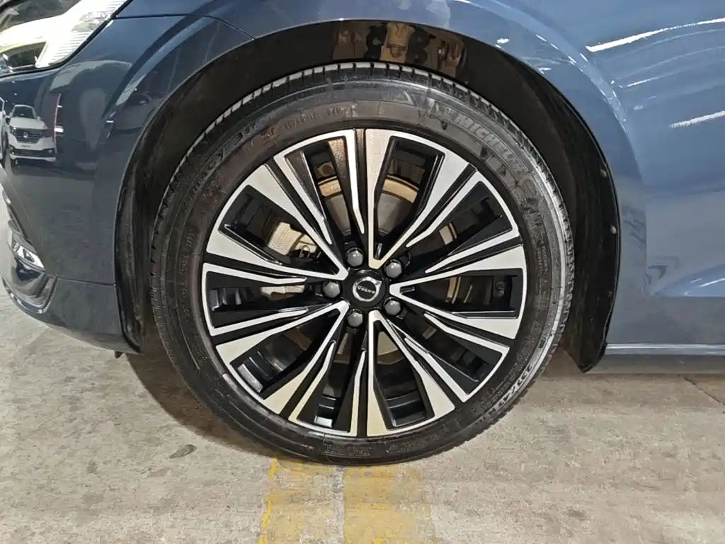 Photo 23 - Volvo S60