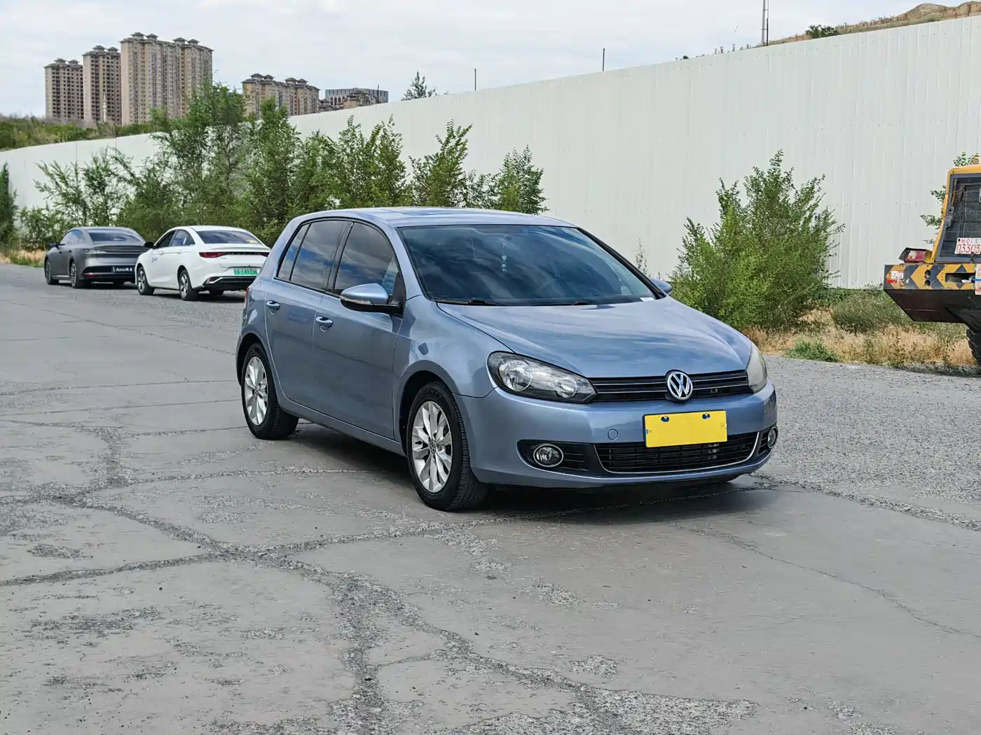 Фото 3 - Volkswagen Golf