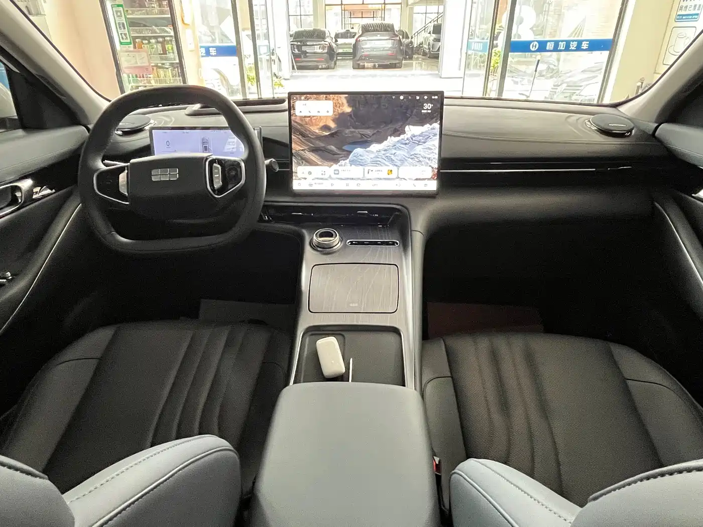 Geely Galaxy Galaxy E5 2026 2026 Model 530km Explorer Edition