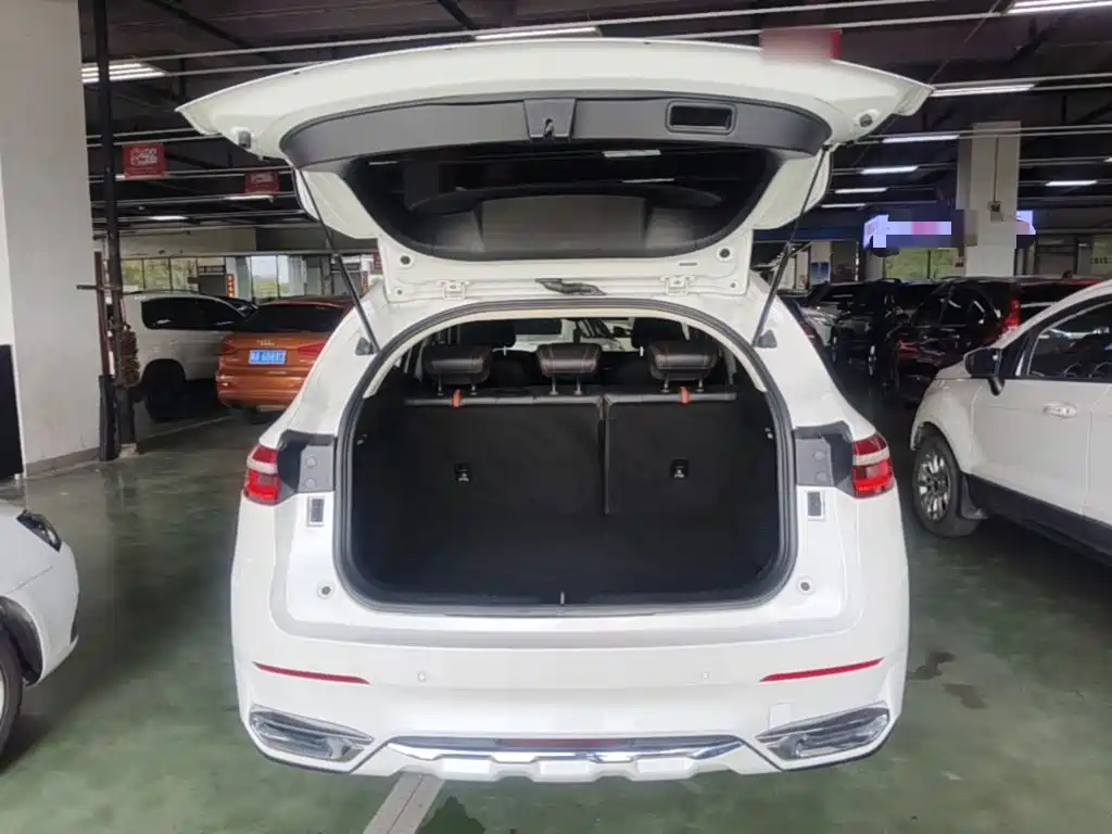 Фото 19 - Haval F7