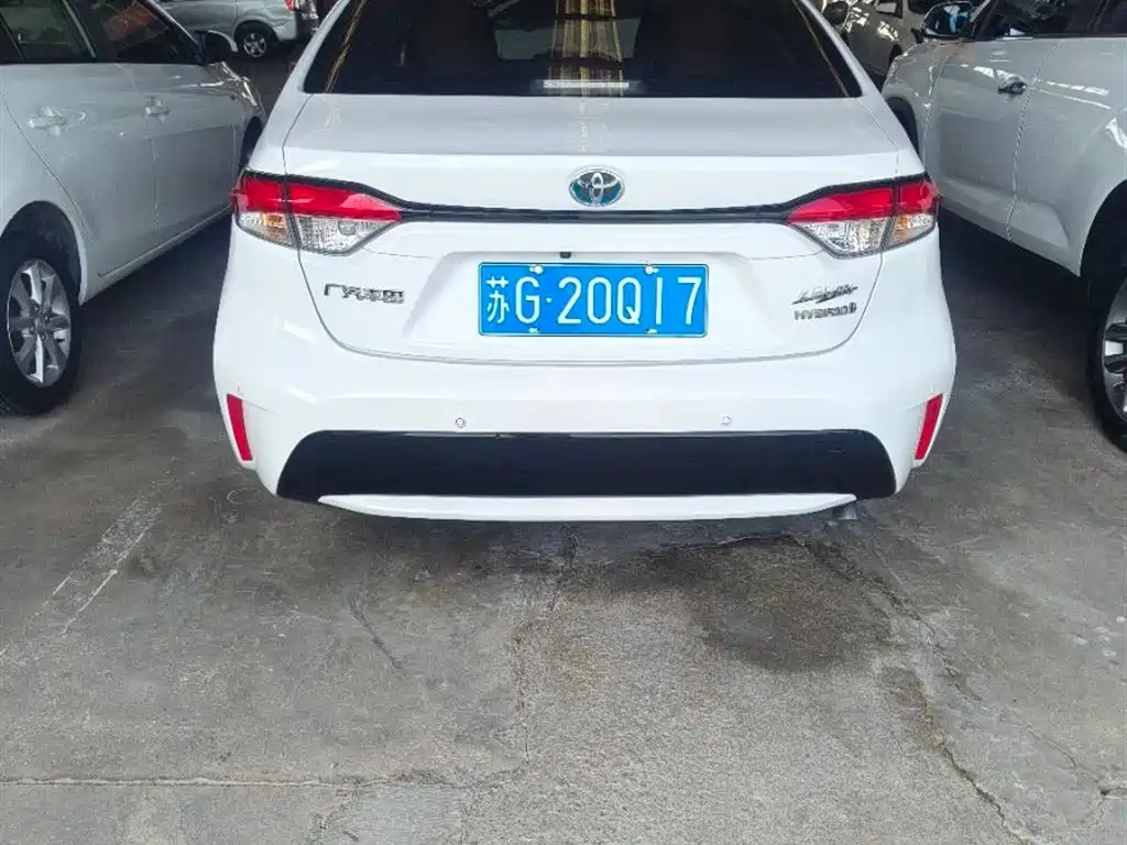Toyota Levin 2022 Dual Engine 1.8H E-CVT Sport Edition фото 8
