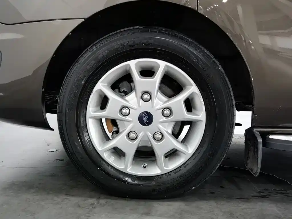 Ford Tourneo 2017 2017 2.0T Automatic Elite Edition