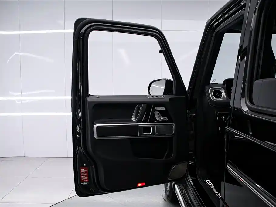 Mercedes-Benz G-Class 2023 G 350 фото 11
