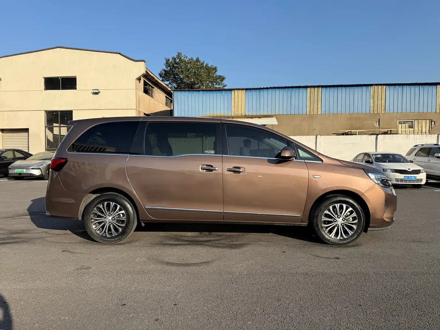 Buick GL8 2021 Land Business Class 652T Luxury фото 22