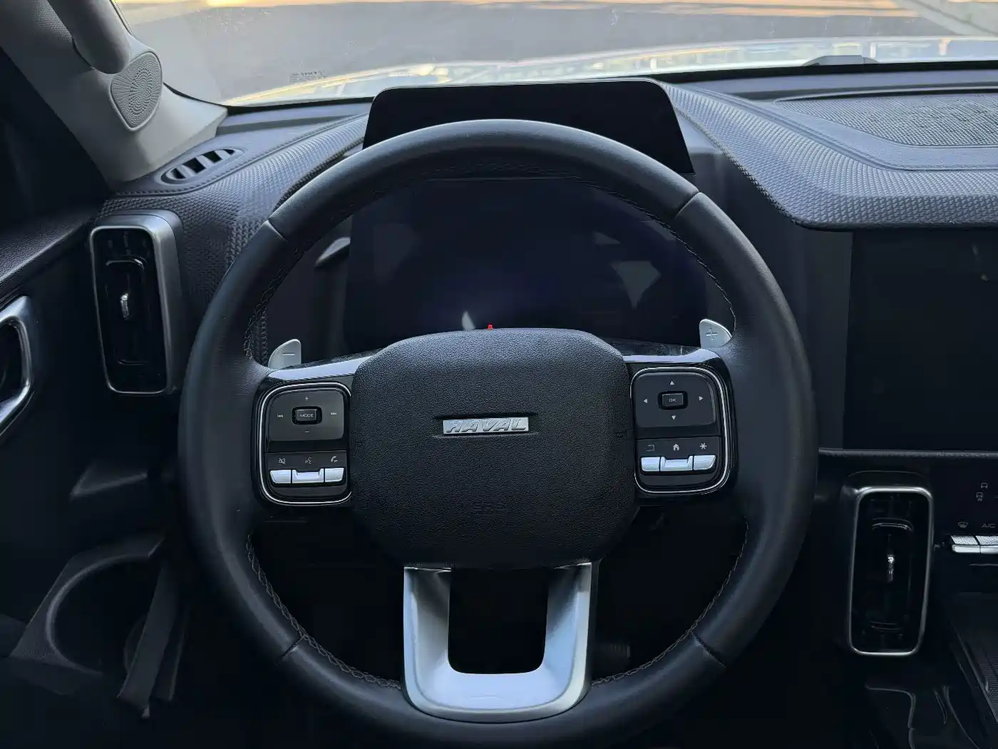 Фото 8 - Haval Dargo