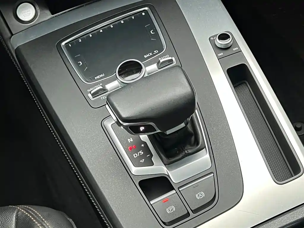 Audi Q5L 2018 40 TFSI Prestige Fashion (China V) фото 27