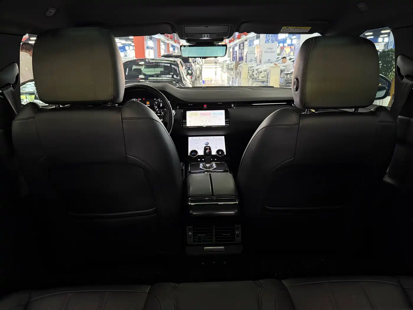 Land Rover Range Rover Evoque 2020 249PS R-DYNAMIC SE Sport Tech Edition фото 18