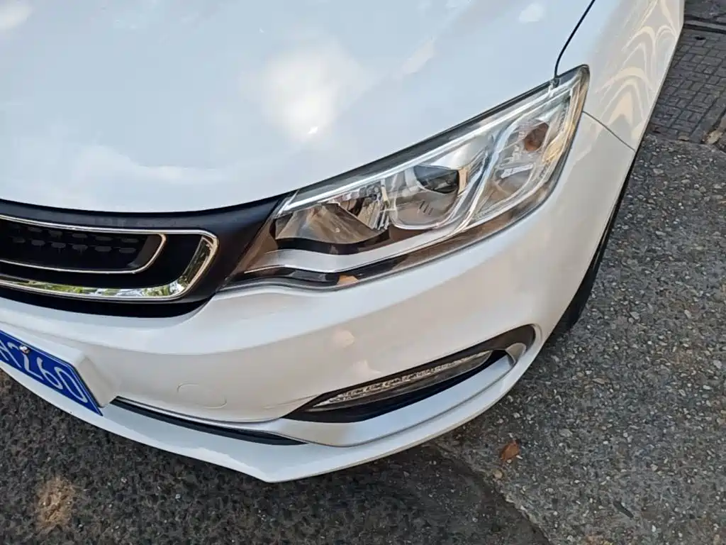 Geely Vision 2019 2019 Upgrade 1.5L CVT Luxury China VI