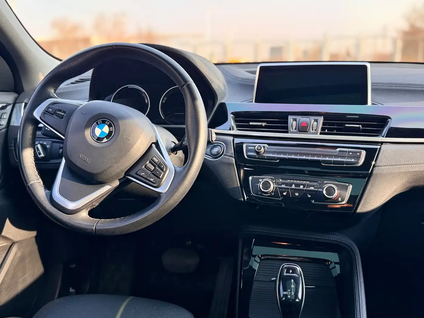 BMW X2 (Import) 2019 sDrive20i M Off-Road Package China VI фото 9