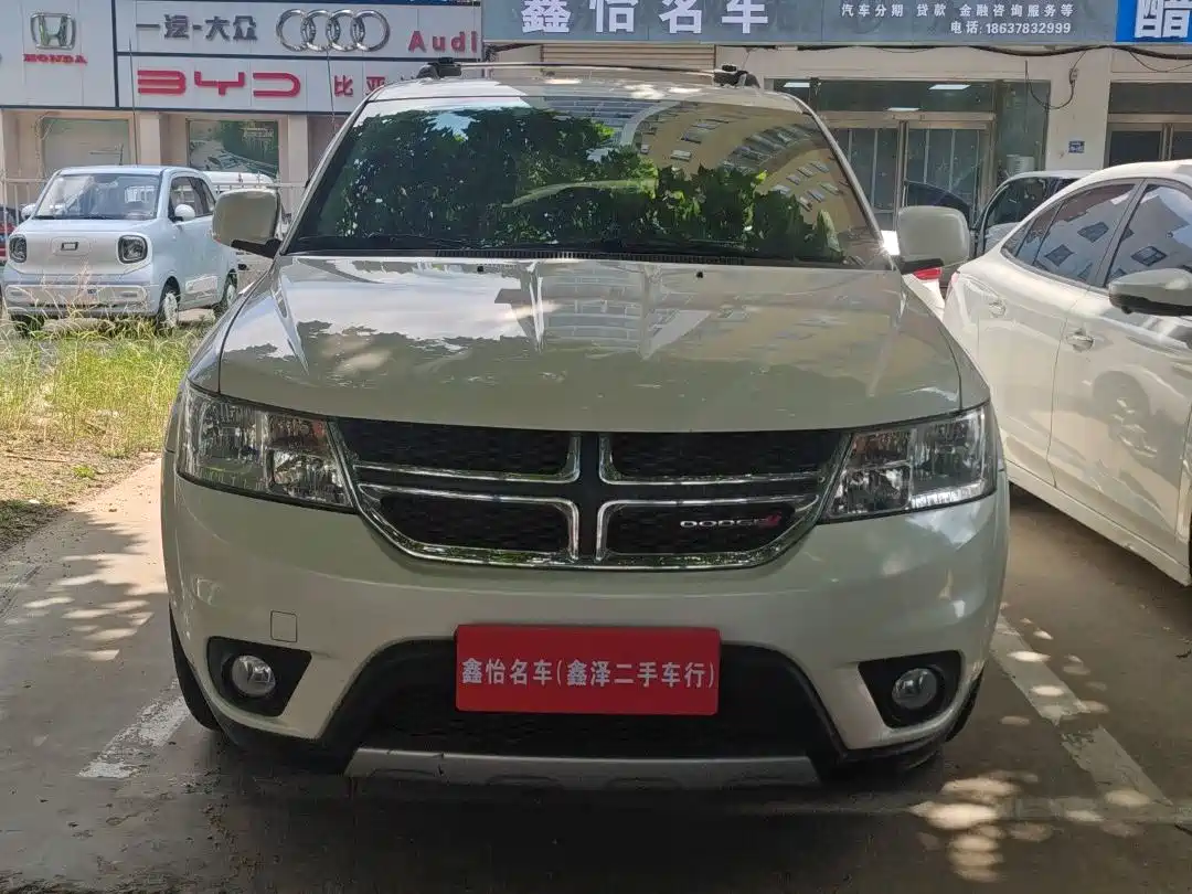 Dodge Journey 2014 2013 Model 2.4L 2WD Premium Edition