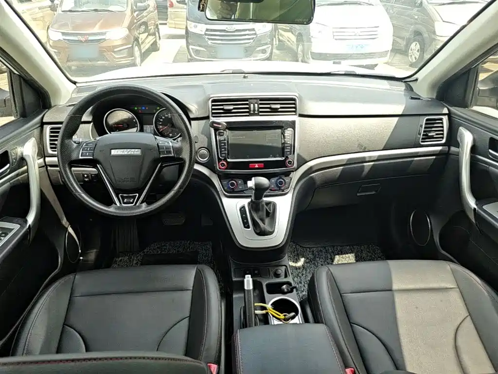 Haval M6 2019 1.5T DCT 2WD Value Edition (China VI) фото 10