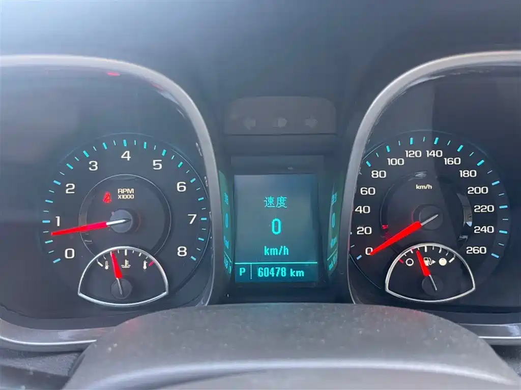 Chevrolet Malibu 2014 2.0L Automatic Comfort фото 5