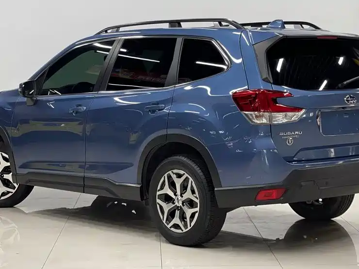 Subaru Forester 2023 2022 2.0i AWD Luxury Edition with EyeSight