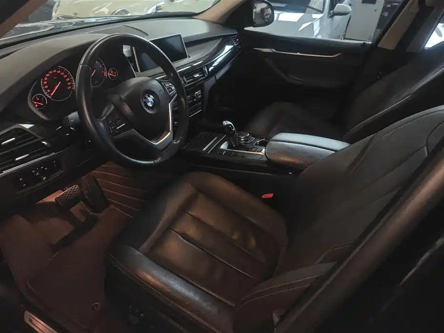 BMW X5 (Import) 2014 xDrive35i Leading фото 9
