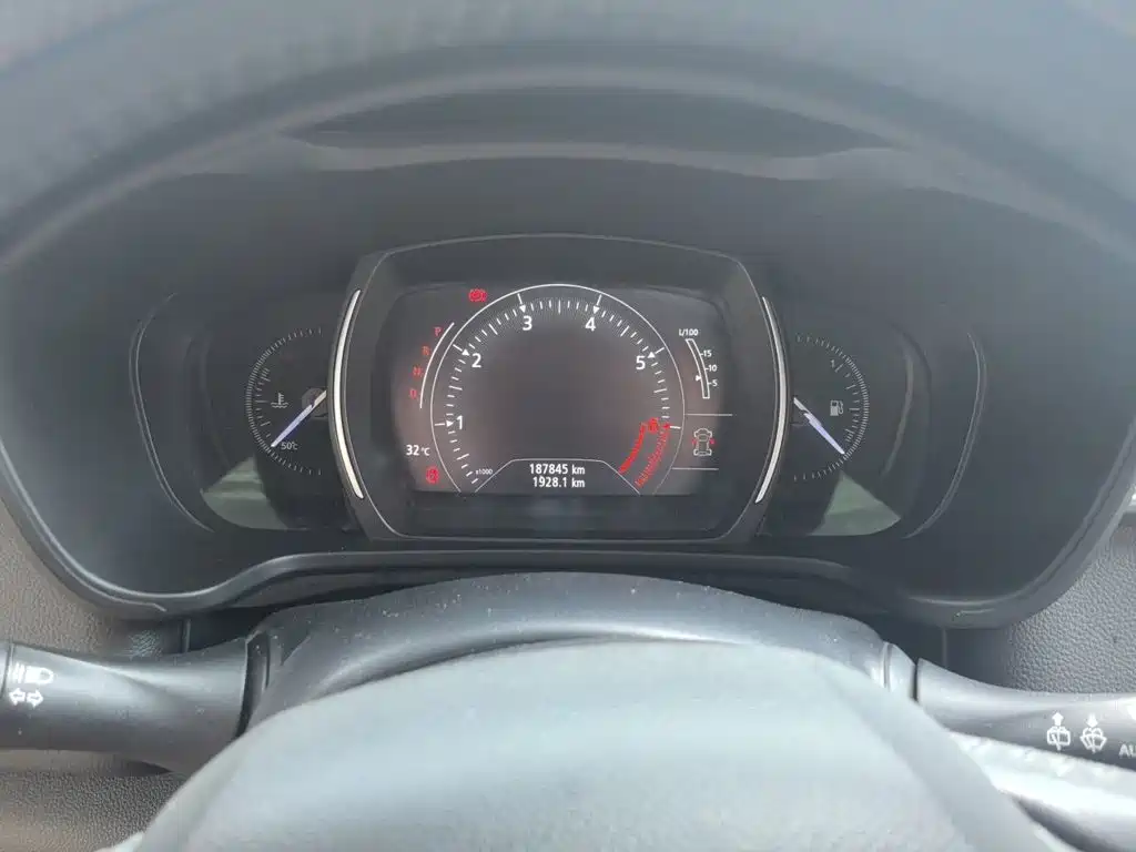 Renault Kadjar 2017 2016 2.0L 2WD Leading