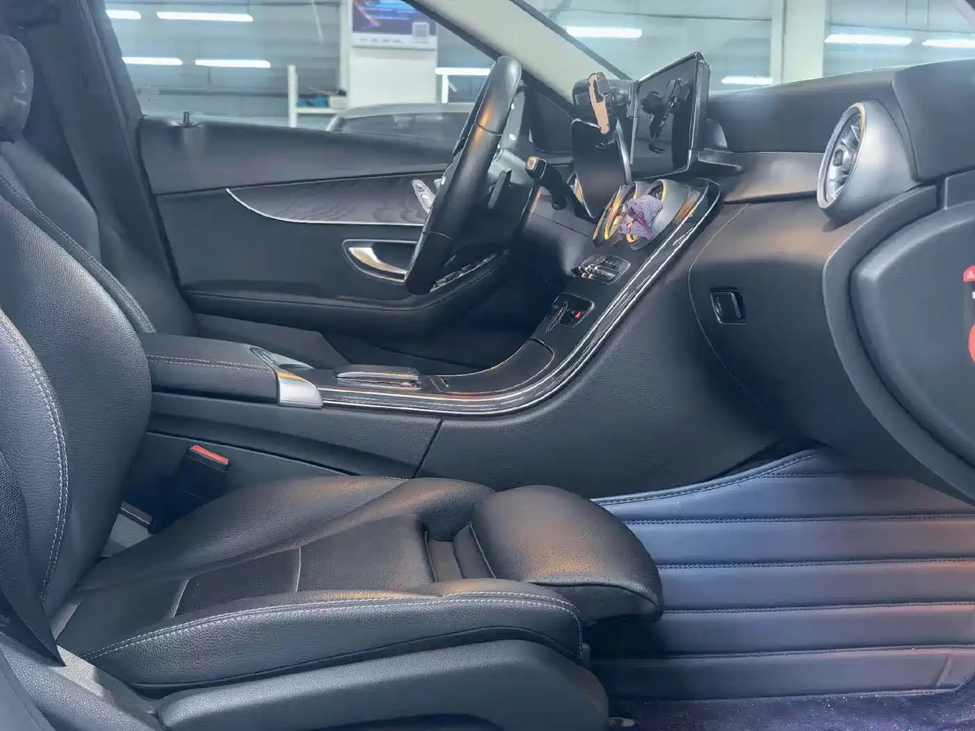 Mercedes-Benz C-Class (Import) 2020 Model C 260 Estate фото 7